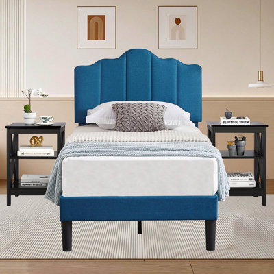 Lit simple tapissier avec 2 tables de chevet - Ensemble de chambre à coucher moderne