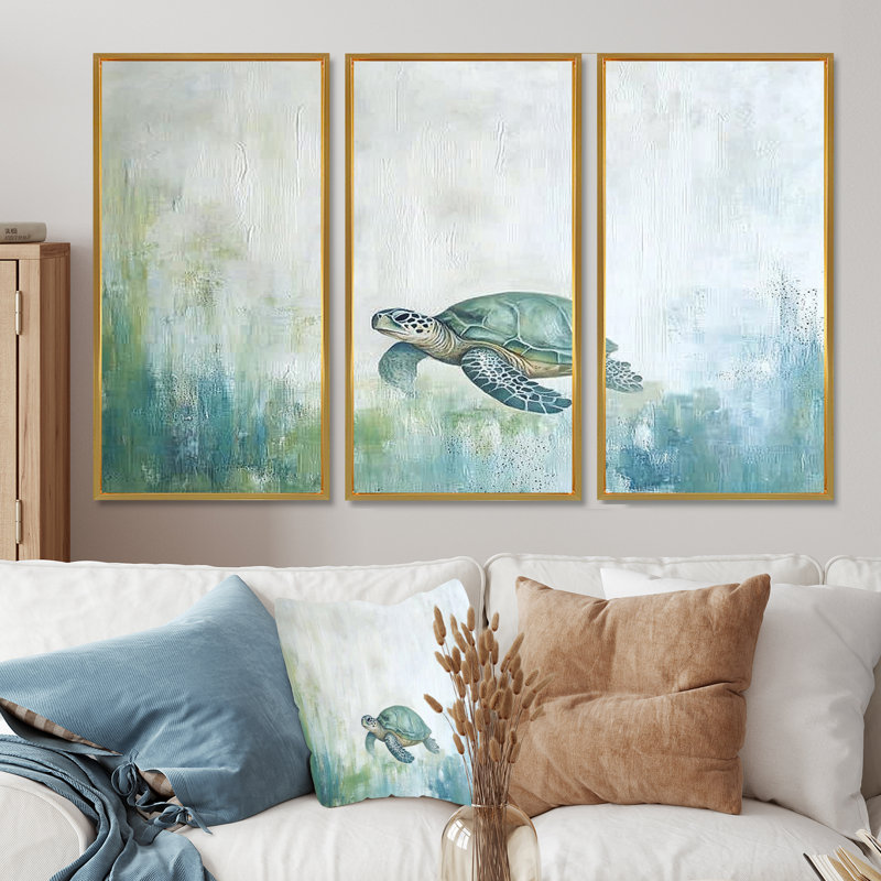 Tortue dans les courants océaniques - ensemble d'art mural tortue, 32" H x 48" W, Reproduction avec cadre flottant, Gold