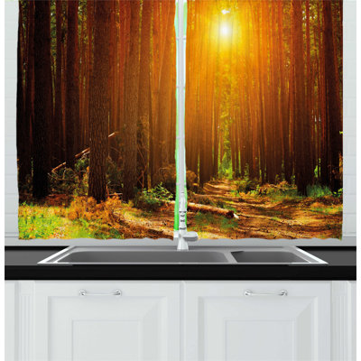Pointed Kitchen Curtain