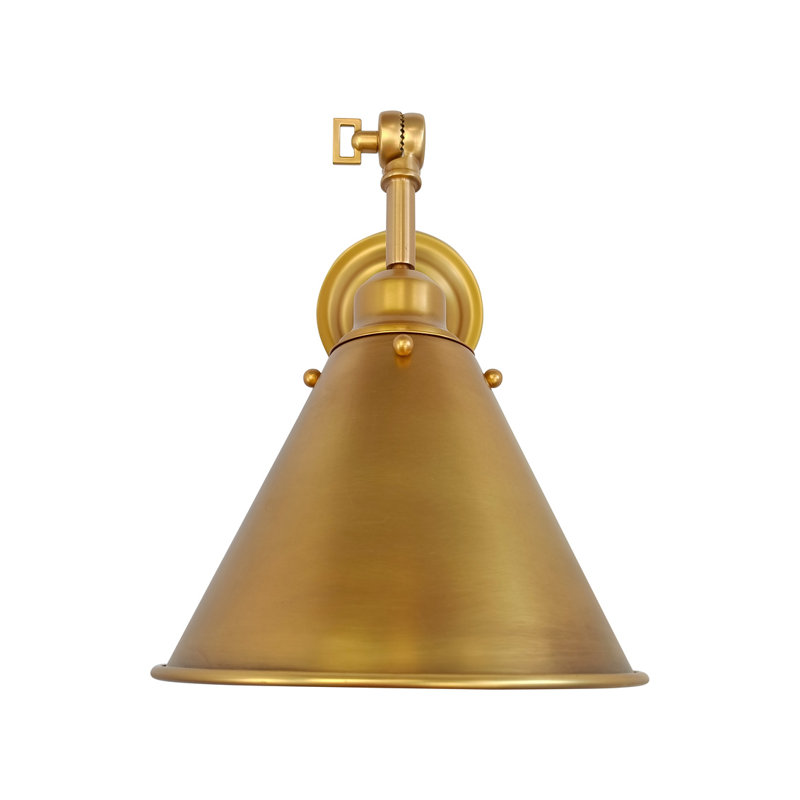 Amanda Lindroth Pullman Sconce