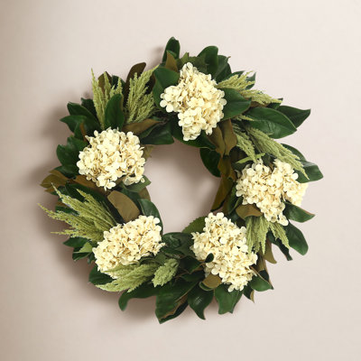 Sofia 25" Magnolia Wreath