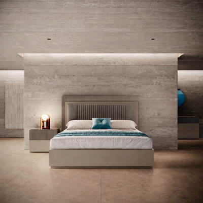 Modern King Bed, 2 Nightstands & Chest