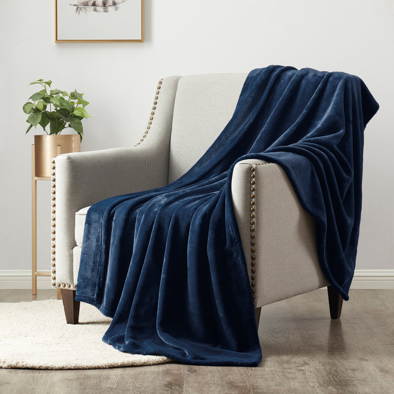 Navy Blue Plush Polyester Machine Washable Throw Blanket