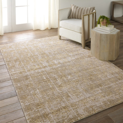  Geometric Machine Woven Polypropylene/Polyester Area Rug in Gold/Taupe