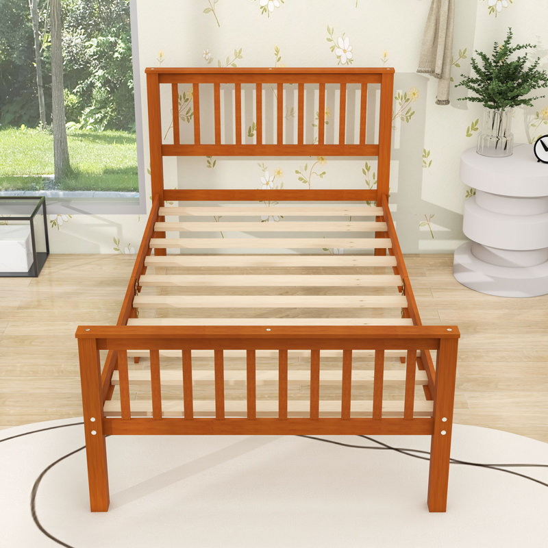 Lit plateforme simple en bois avec pieds centraux, tête et pied de lit, Chêne