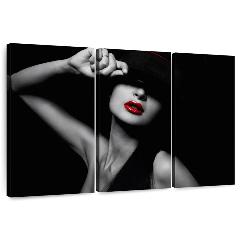 Lèvres rouges, femme classique, H 24 po x l 38 po