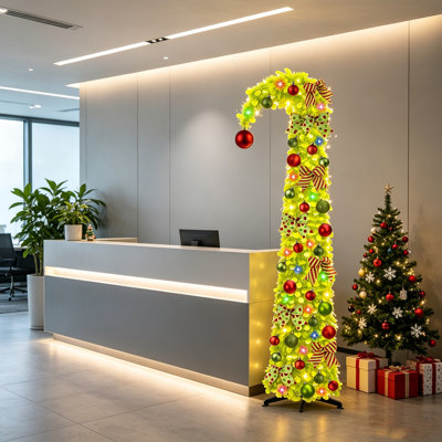 Arbre de Noël pliable et pliable de 1,80 m avec guirlandes lumineuses, pré-décoré avec des ornements suspendus, installation instantanée et rangement à plat pour la maison, le bureau, l'appartement et les fêtes.