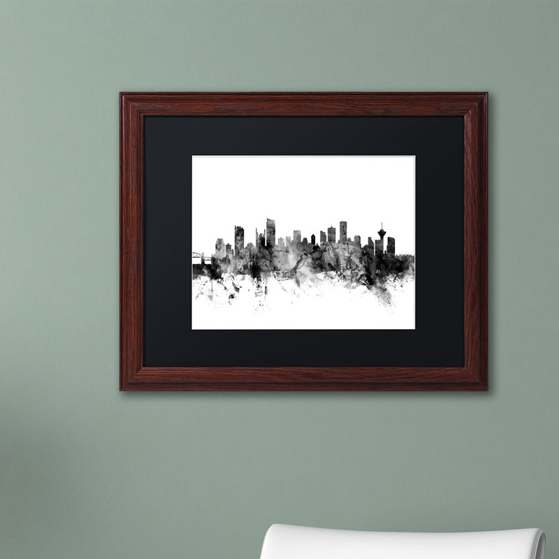 «Vancouver Canada Skyline B&W», impression encadrée, H 11 po x l 14 po x P 0,5 po, Noir, Toile avec cadre brun
