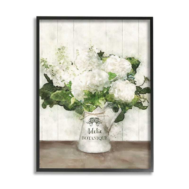 Farm Fresh White Florals in Antique Milk Pitcher par Ziwei Li - Peinture, H 20 po x l 16 po, Giclée encadrée noir minuit
