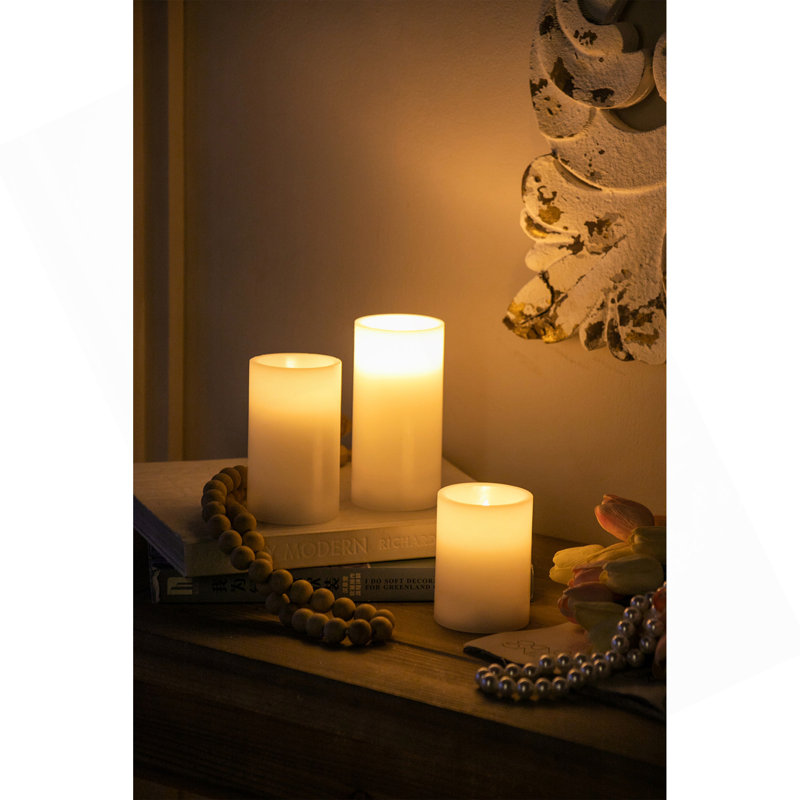 Ensemble de 3 bougies à DEL blanches avec minuterie à distance, L: D3X6 "M: D3X5" S: D3X4 "