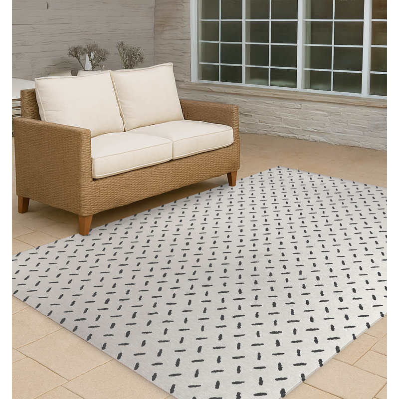 Kat Non-Slip Outdoor Rug, Rectangle 2' x 3'