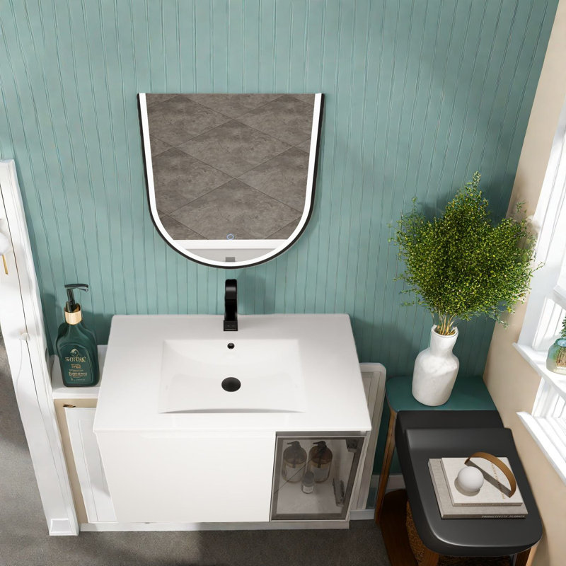 Meuble-lavabo moderne et peu encombrant avec armoire blanche brillante et lavabo en céramique pour les salles de bain compactes