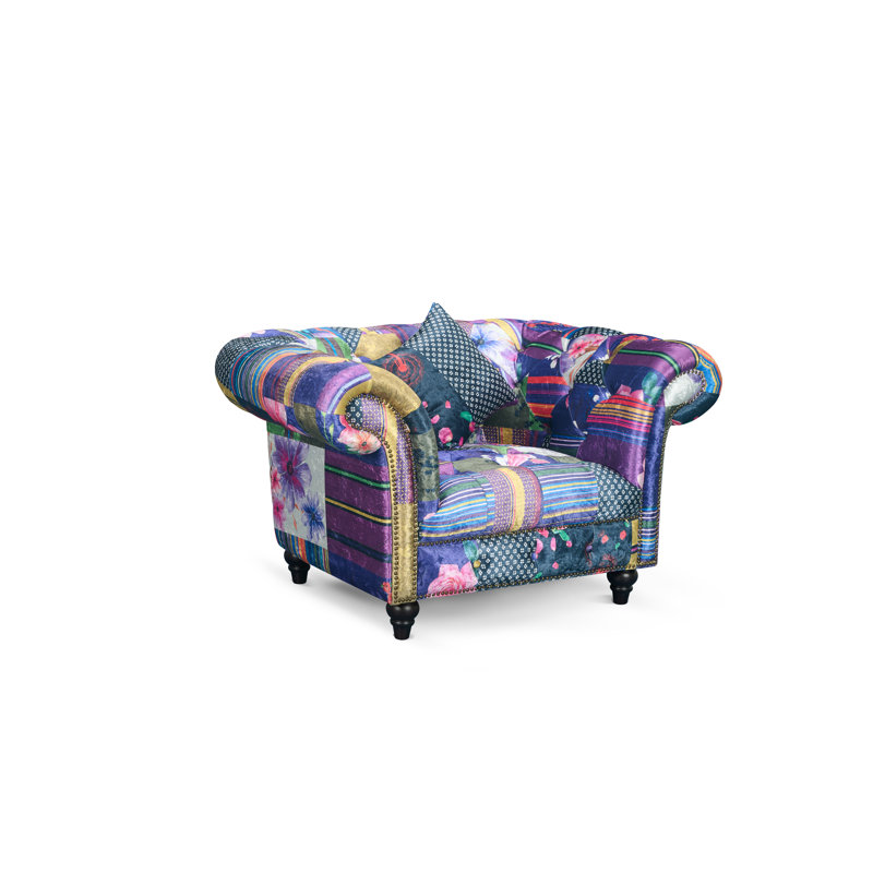 Reger Upholstered Chesterfield Chair