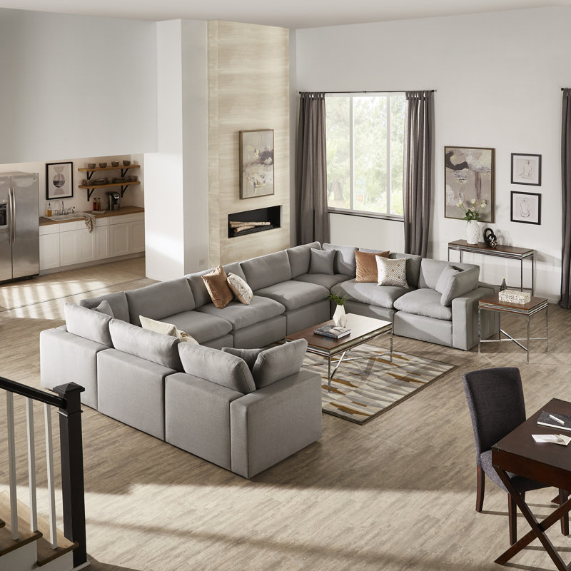 Bania 200" Wide Symmetrical Sectional