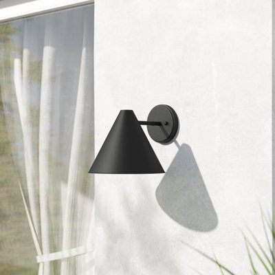 Dedmon Wall Light