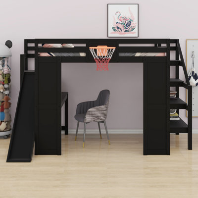 Lit mezzanine en bois avec bureau intégré, glissade, panier de basketball et escalier de rangement