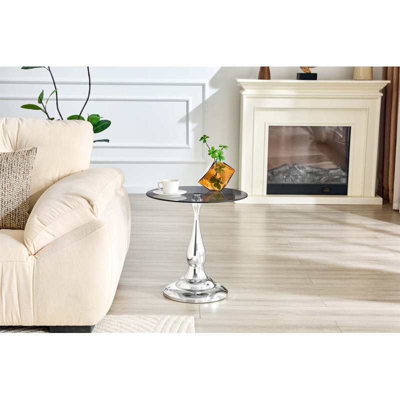 Table d'appoint ronde moderne argentée avec plateau en verre trempé, parfaite pour le salon et la chambre à coucher, peu encombrante et élégante