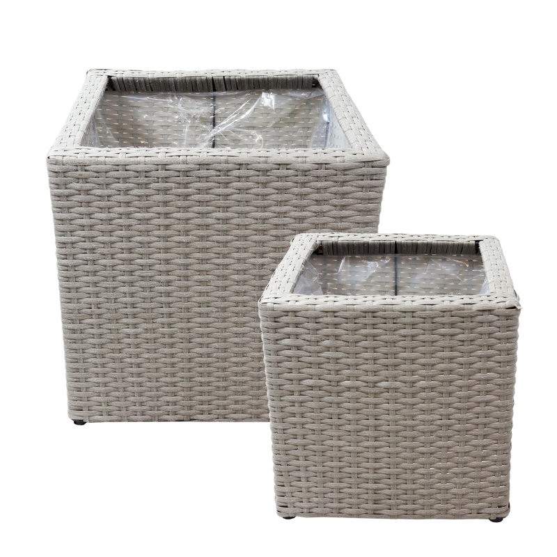 2-Piece Modern Assorted Square Gray Polyrattan Indoor Planter with Liner, Gray