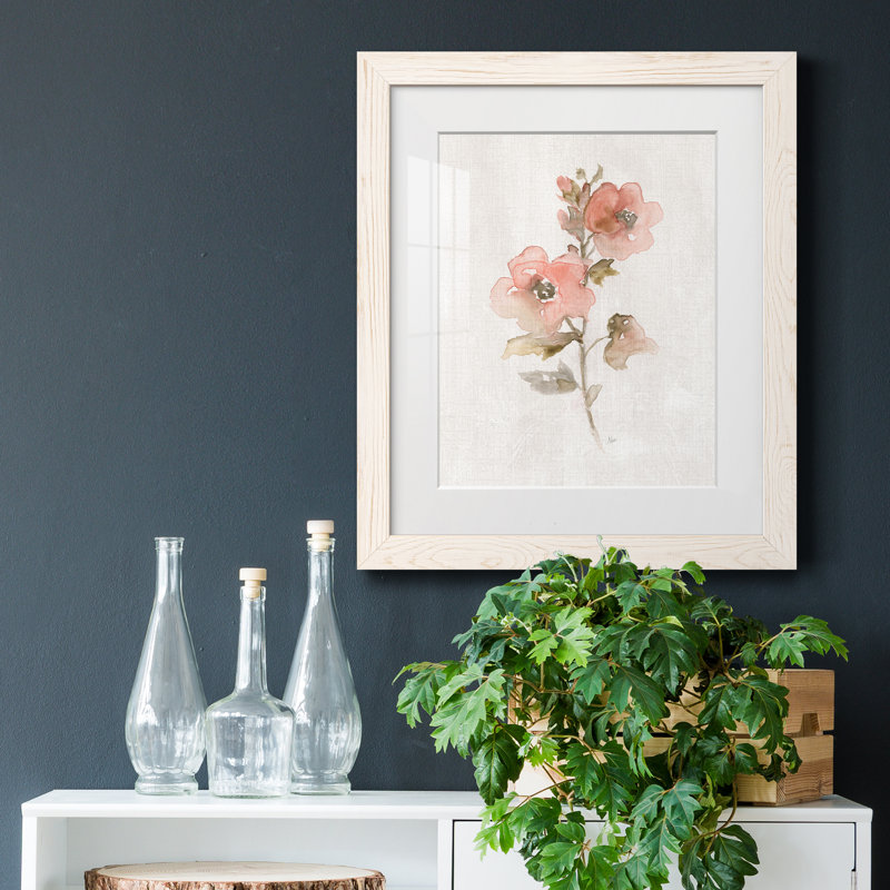 «Blush Sweetly II», reproduction d'art sur papier encadrée, H 20 po x l 17 po x P 1,5 po, Blanc