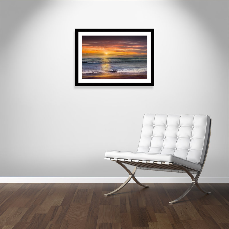 «Sundown Descanso Beach», reproduction encadrée, Papier encadré noir mat, H 27 po x l 37 po x P 1,25 po