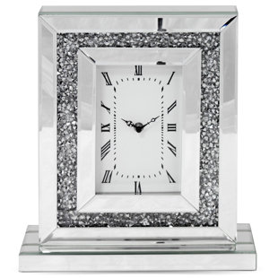 Analogue Crystal Quartz Controlled Tabletop Clock in