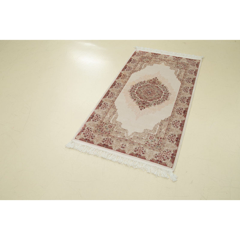 Silk Oriental Indoor Rug