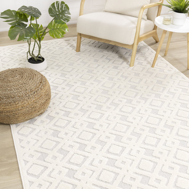 Kozlov Geometric Machine Woven Polypropylene Area Rug in Cream, Rectangle 6'7" x 9'6"