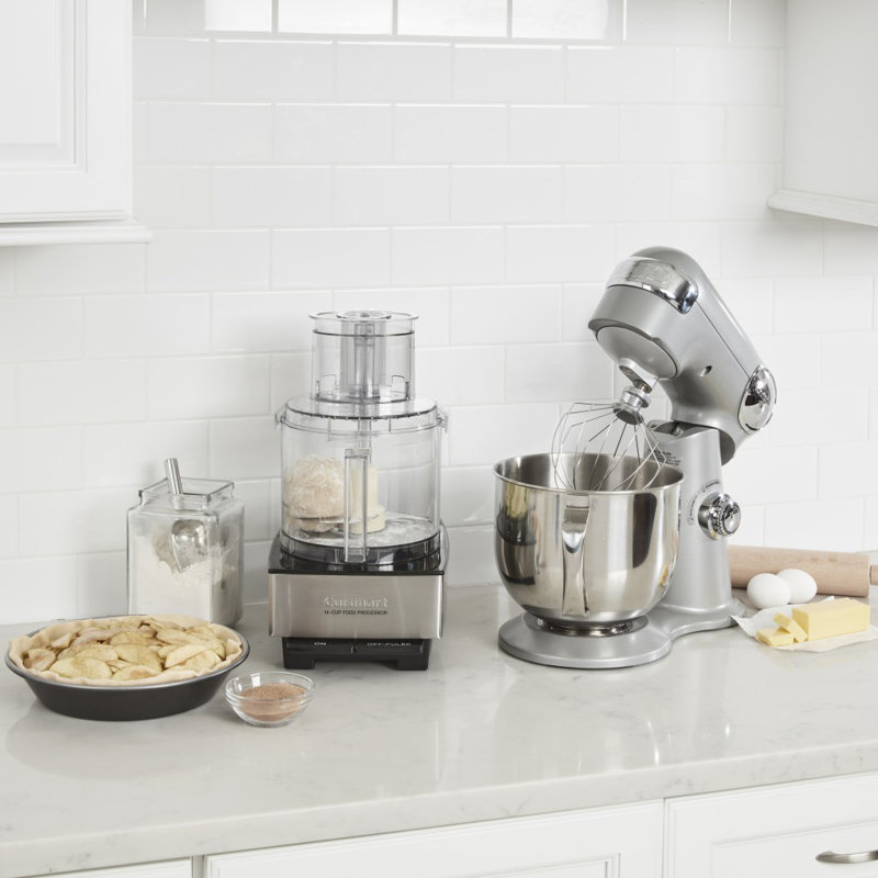 Cuisinart 12 Speed 5.5 Qt. Stand Mixer, Silver Lining