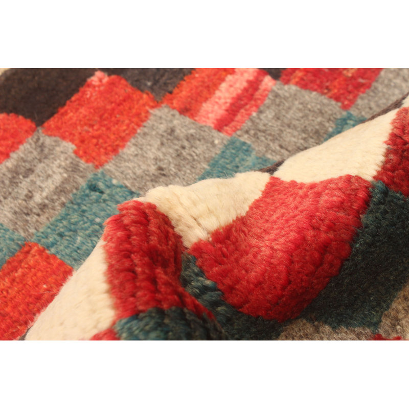 Tapis rouge Danuel 2 pi 11 po x 6 pi 0 po