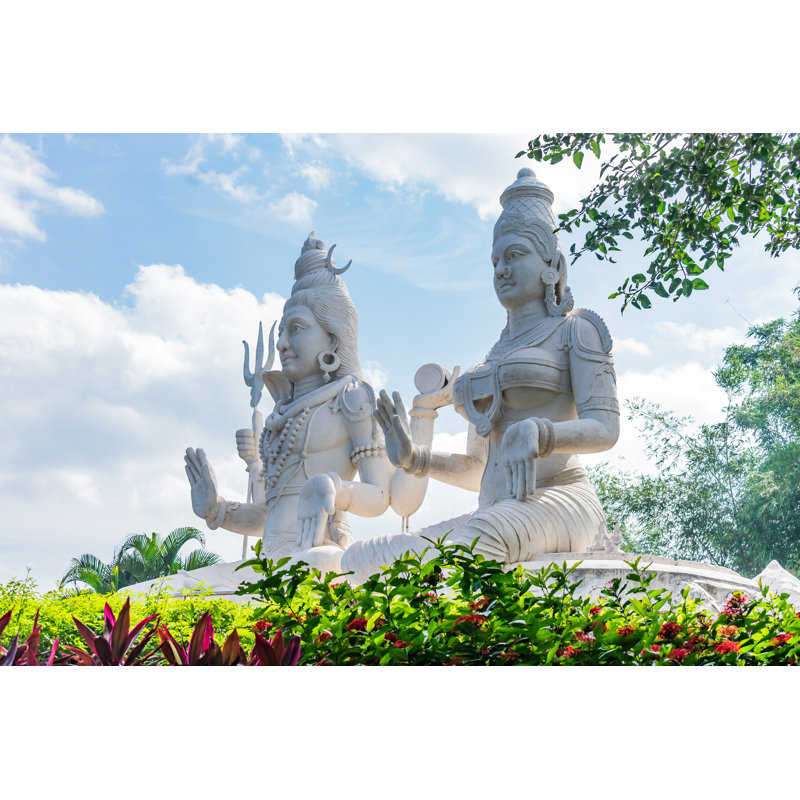 Lord Shiv And Parvati Statue At An Indian Garden Looking Awesome With Small Shrubs - Wrapped Canvas Print