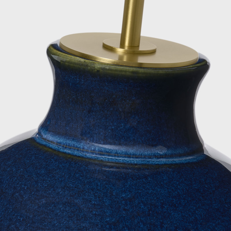 Lampe de chambre à coucher, bureau à domicile et salon 1 lumière Thomas O'Brien au fini bleu-brun avec abat-jour en lin blanc