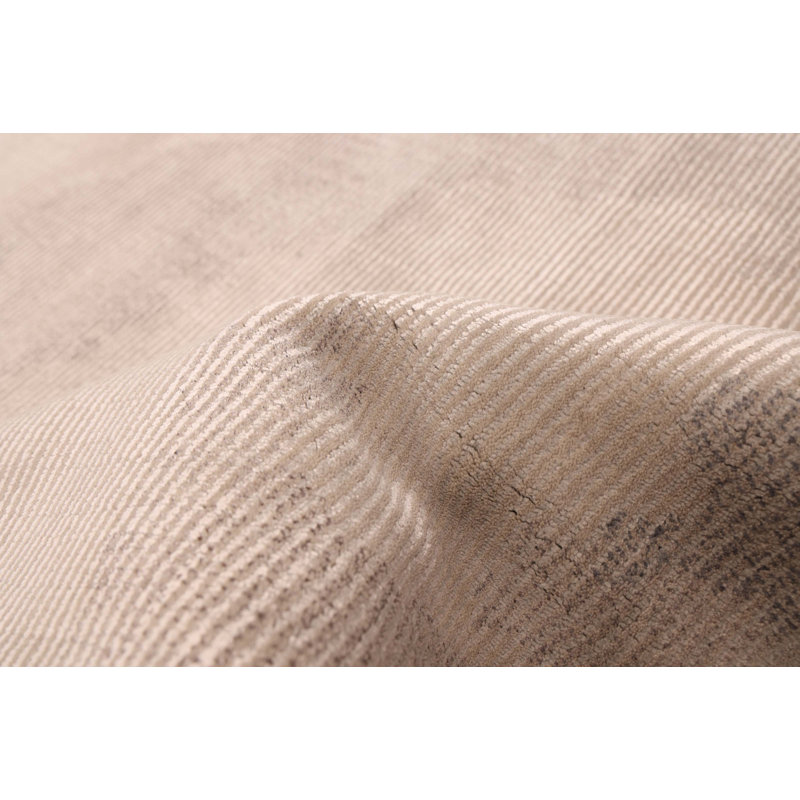 Tapis taupe Loreto 5 pi 4 po x 7 pi 5 po