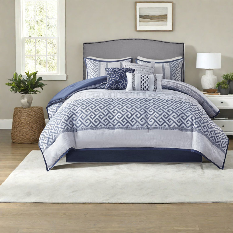 Elegant Navy Jacquard Bedding Sets, Polyester Comforter For Home