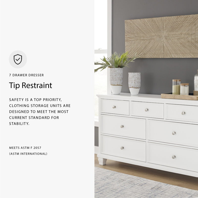 Oude 62.13'' W 7 - Drawer Dresser