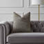 Coussin décoratif de luxe en bisque Monroe-620406248-563509425