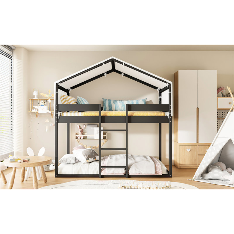 Lit simple superposé au-dessus de bois avec tente, couleur, construction solide, décoration de chambre à coucher ludique - finition, construction pour, conception inspirée de la maisonnette, espace de rangement spacieux