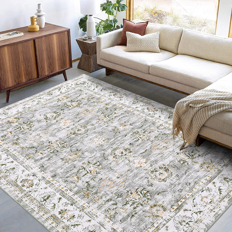 Sailas Washable Floral Indoor Rug