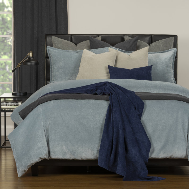 Polyester Channel Duvet Cover & Insert, Cal. King Duvet Cover + 2 Shams, Jungle