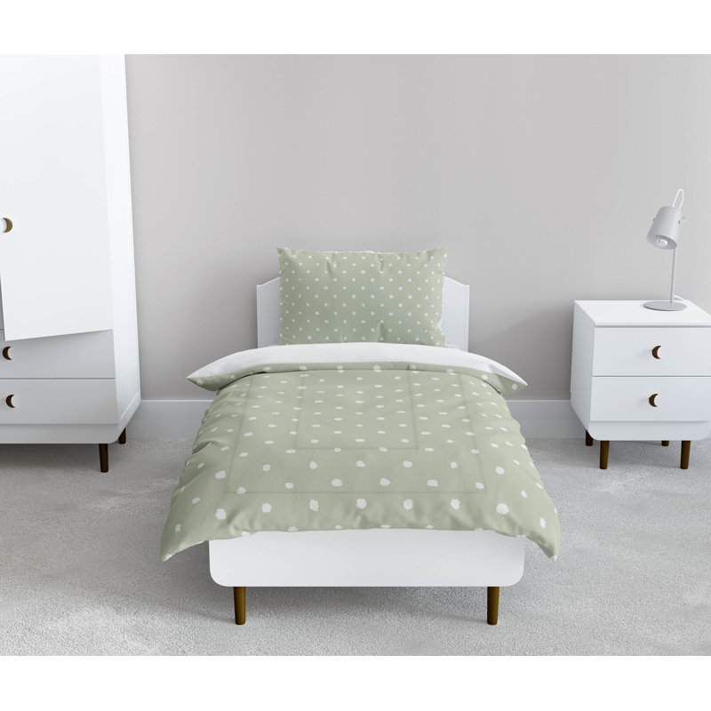 Leo Decorative Lightweight Comforter Set, Light Green