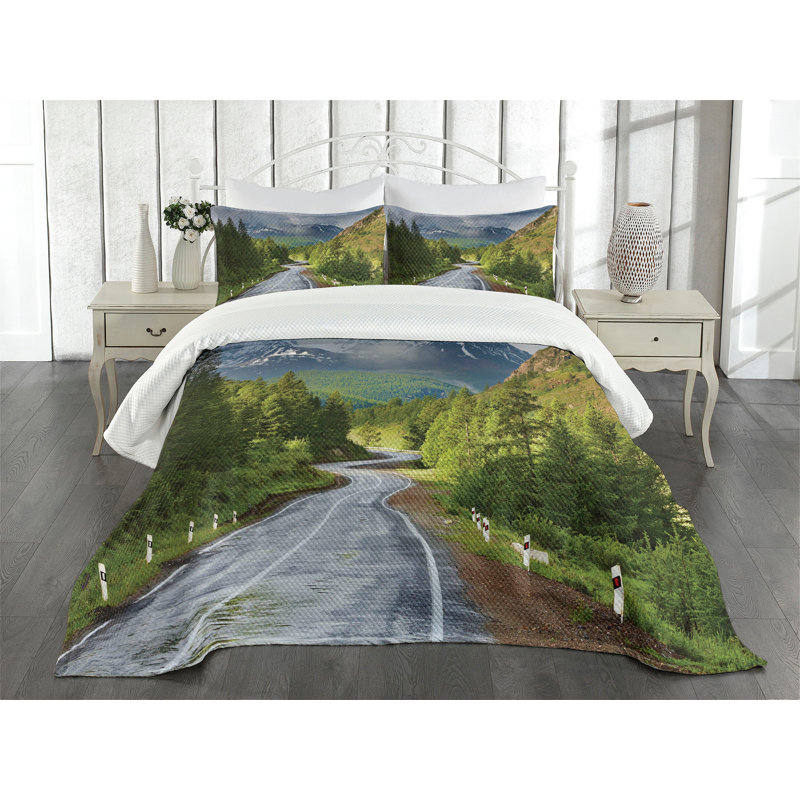 Ambesonne Nature Bedspread Mountain Landscape Road, Queen Bedspread + 2 Standard Shams