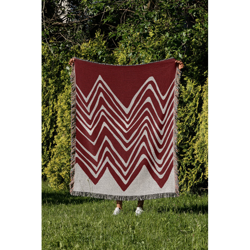 Couverture Addai , H 60 po x l 80 po (grand), Rouge