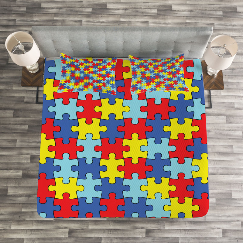 Blue/Yellow/Red 100% Microfibre Bedspread, 220 x 264 cm