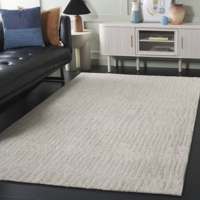 Pranita 228 Area Rug In Rust / Grey