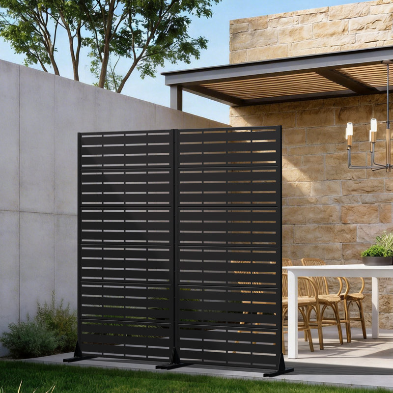 Panneau de clôture en métal pour l'extérieur, 72" H x 70" W x 16" D, Noir