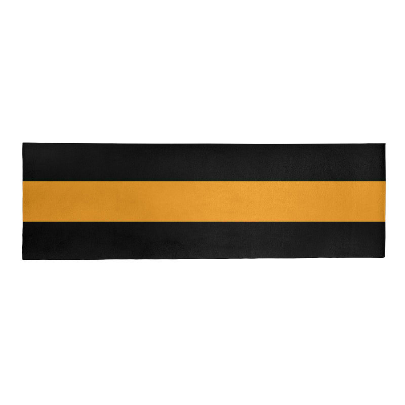 Tapis noir/jaune rayé, Tapis de couloir 2 pi 6 po x 8 pi