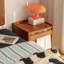 Table de chevet moderne en buis pour un style contemporain