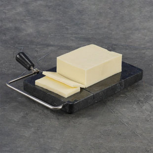 Coupe-fromage et beurre