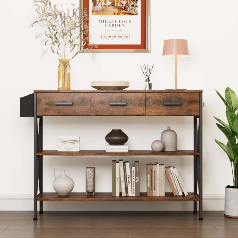 Console moderne avec 3 tiroirs, 2 tablettes, un panier de rangement et des crochets - idéale pour le vestibule ou derrière le canapé