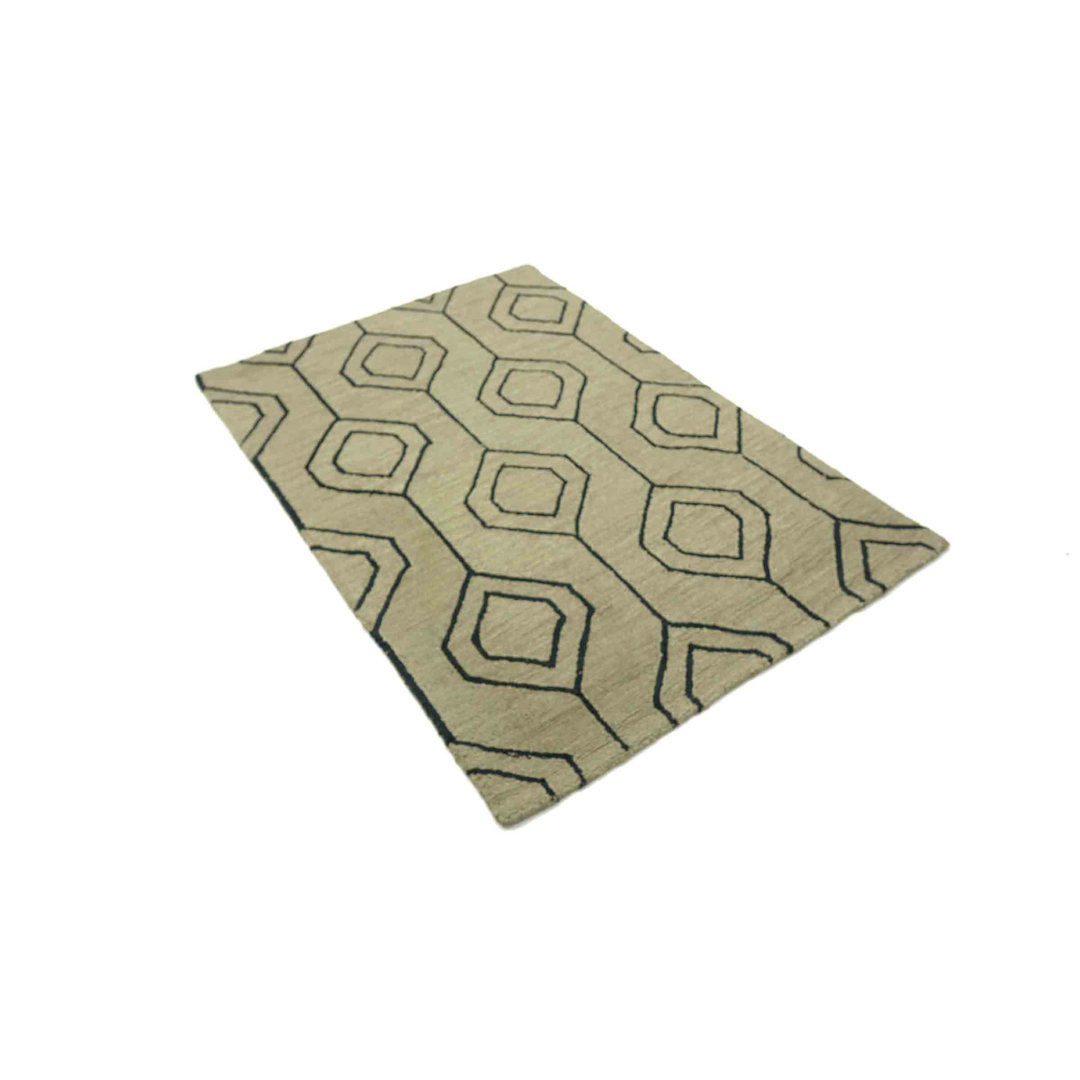 Handgefertigter Teppich Revis aus Wolle in Beige/Schwarz