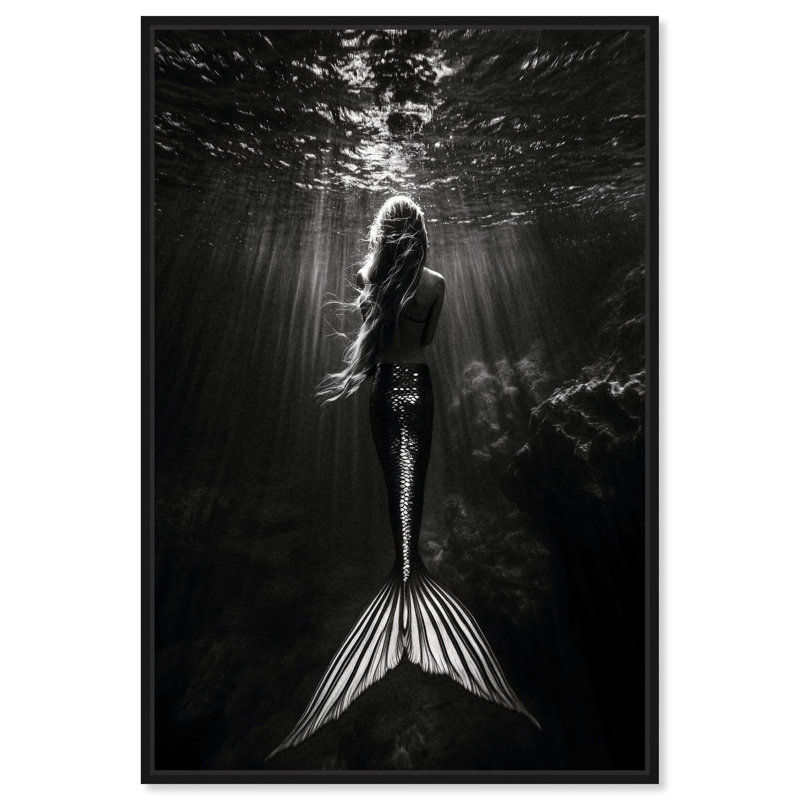 «Mermaid Night» par Art Remedy, Noir, H 16 po x l 11 po, Cadre flottant